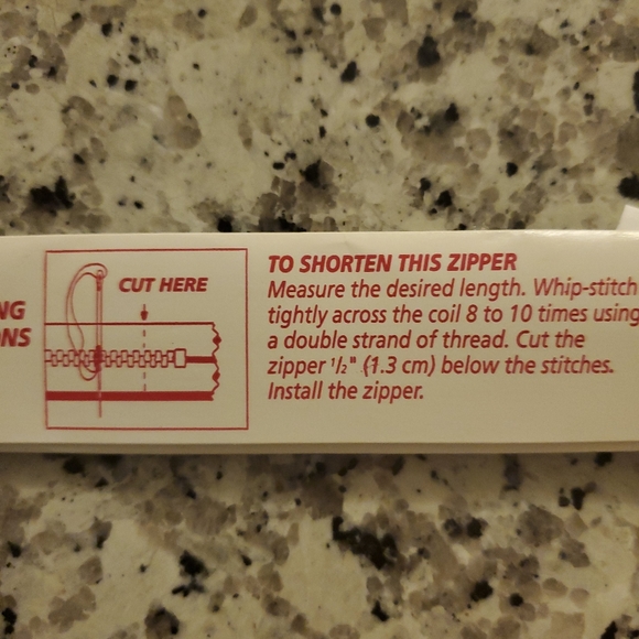 Zipper - Picture 3 of 9